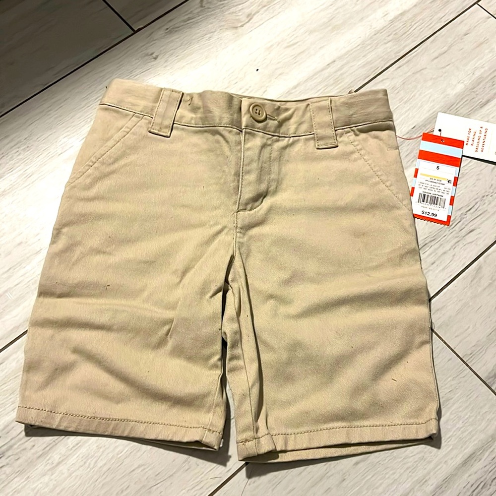 khaki shorts uniform